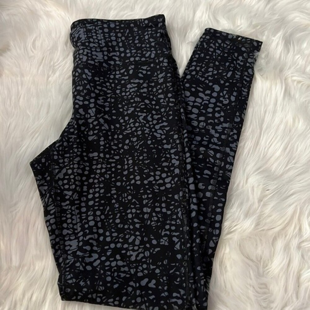 Champions Duo dri Animal Print Leggings Size Small
